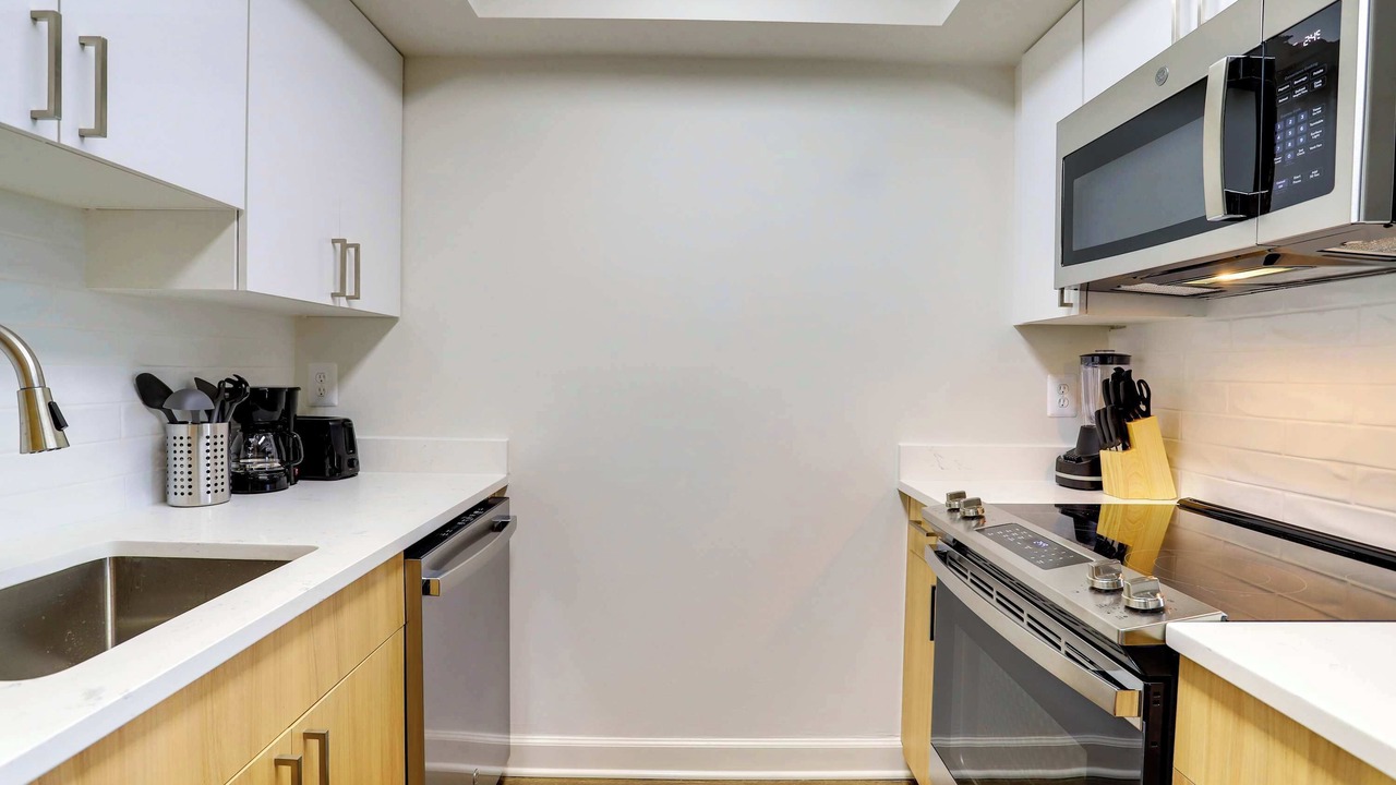 Photo of Kitchen in Pentagon City