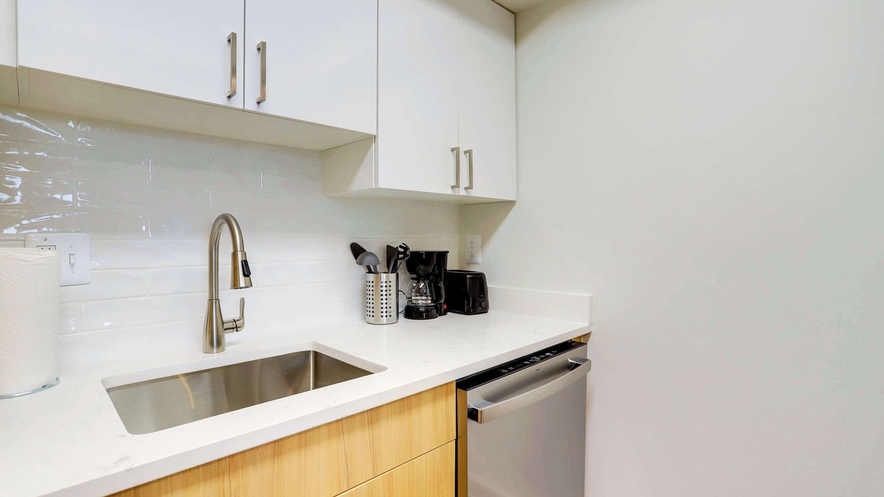 Photo of Kitchen in Pentagon City