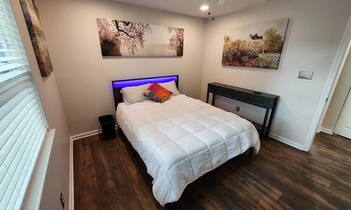 Photo of Bedroom in Tallahassee