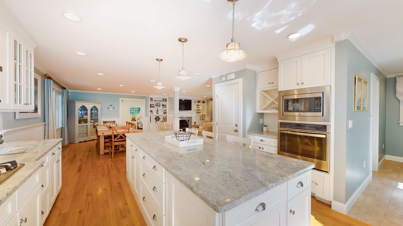 Photo of Kitchen in West Yarmouth