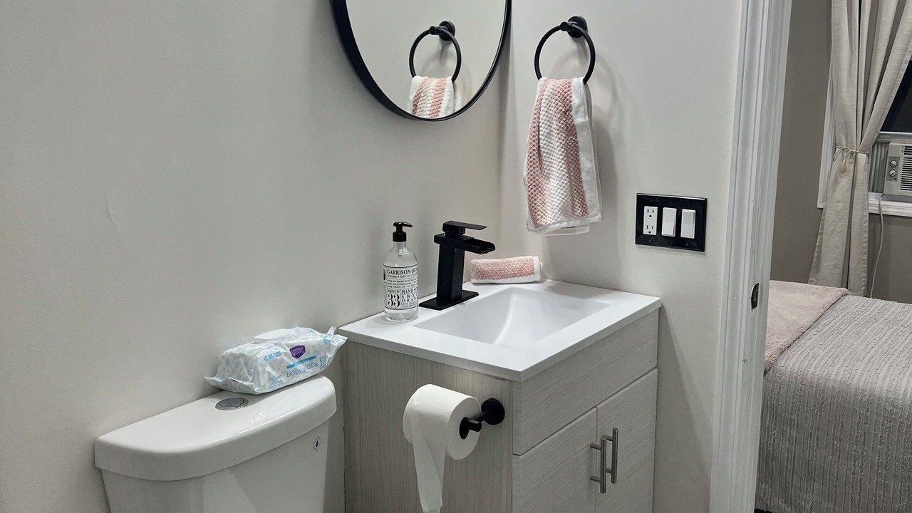 Photo of Bathroom in Brentwood