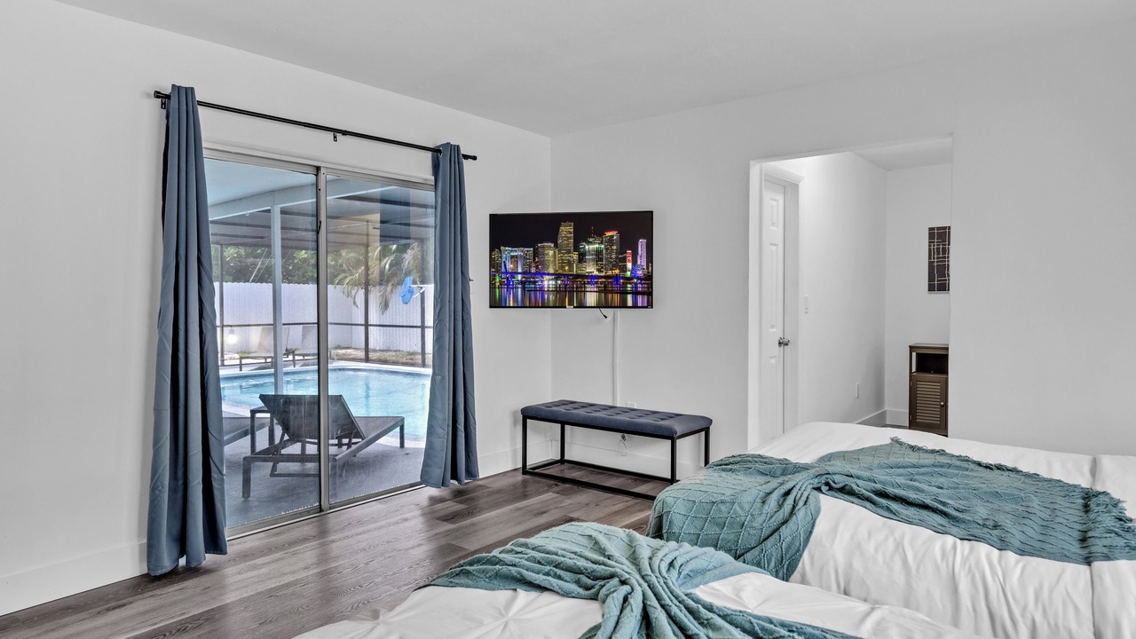 Photo of Bedroom in Miramar