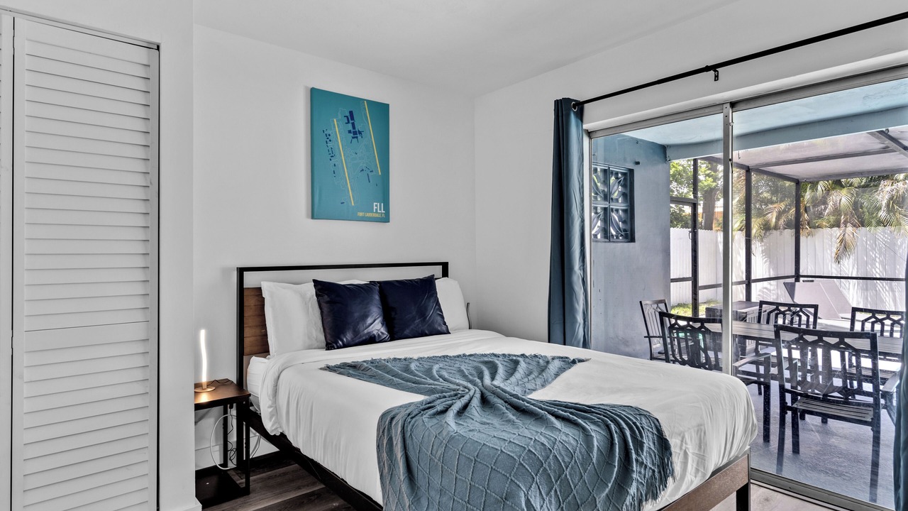 Photo of Bedroom in Miramar