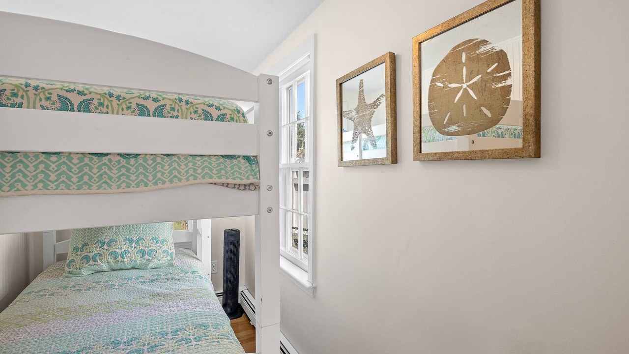 Photo of Bedroom in Minot