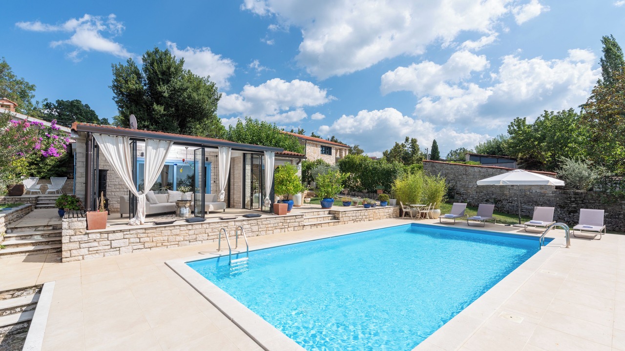 Photo of Outdoor in Stifanici