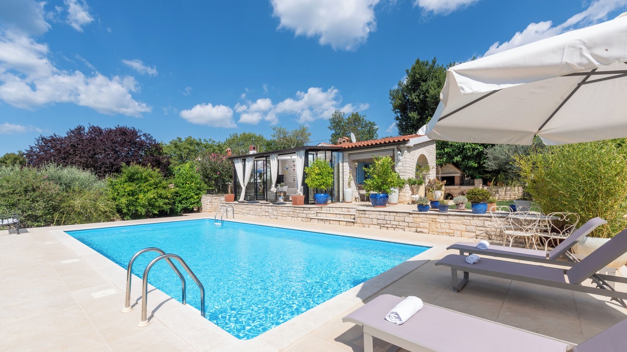 Photo of Outdoor in Stifanici