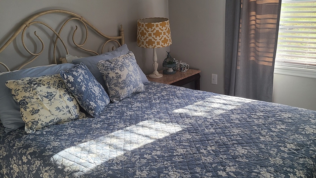 Photo of Bedroom in Luray