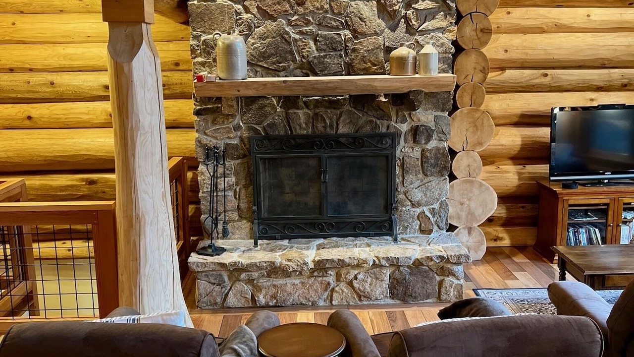 Photo of Livingroom in Haywood