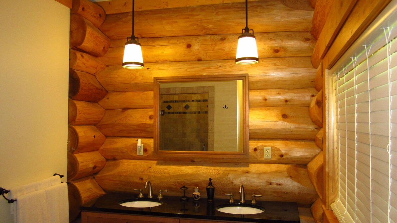 Photo of Bathroom in Haywood