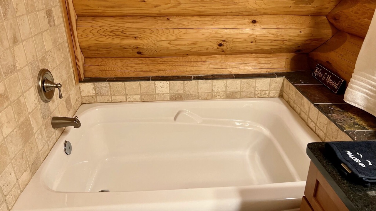 Photo of Bathroom in Haywood