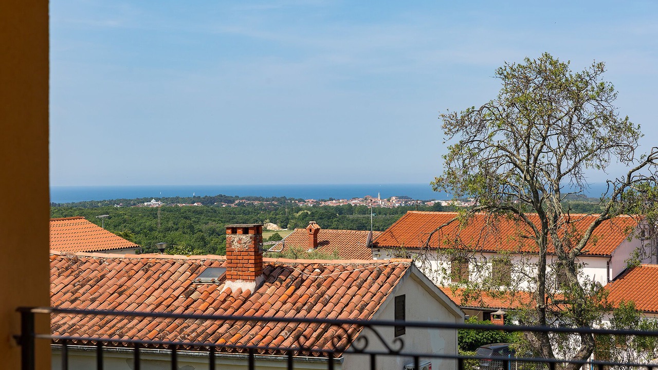 Photo of Outdoor in Fuskulin