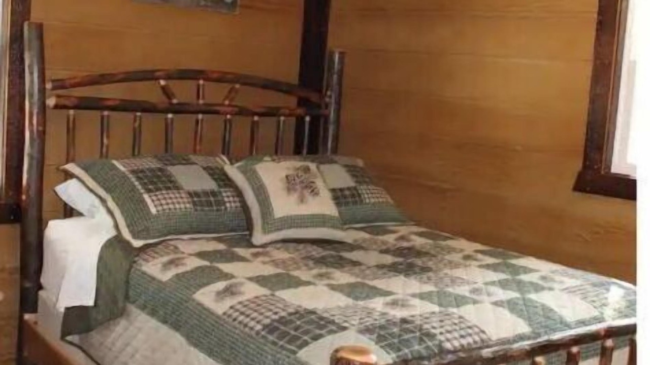 Photo of Bedroom in Peebles