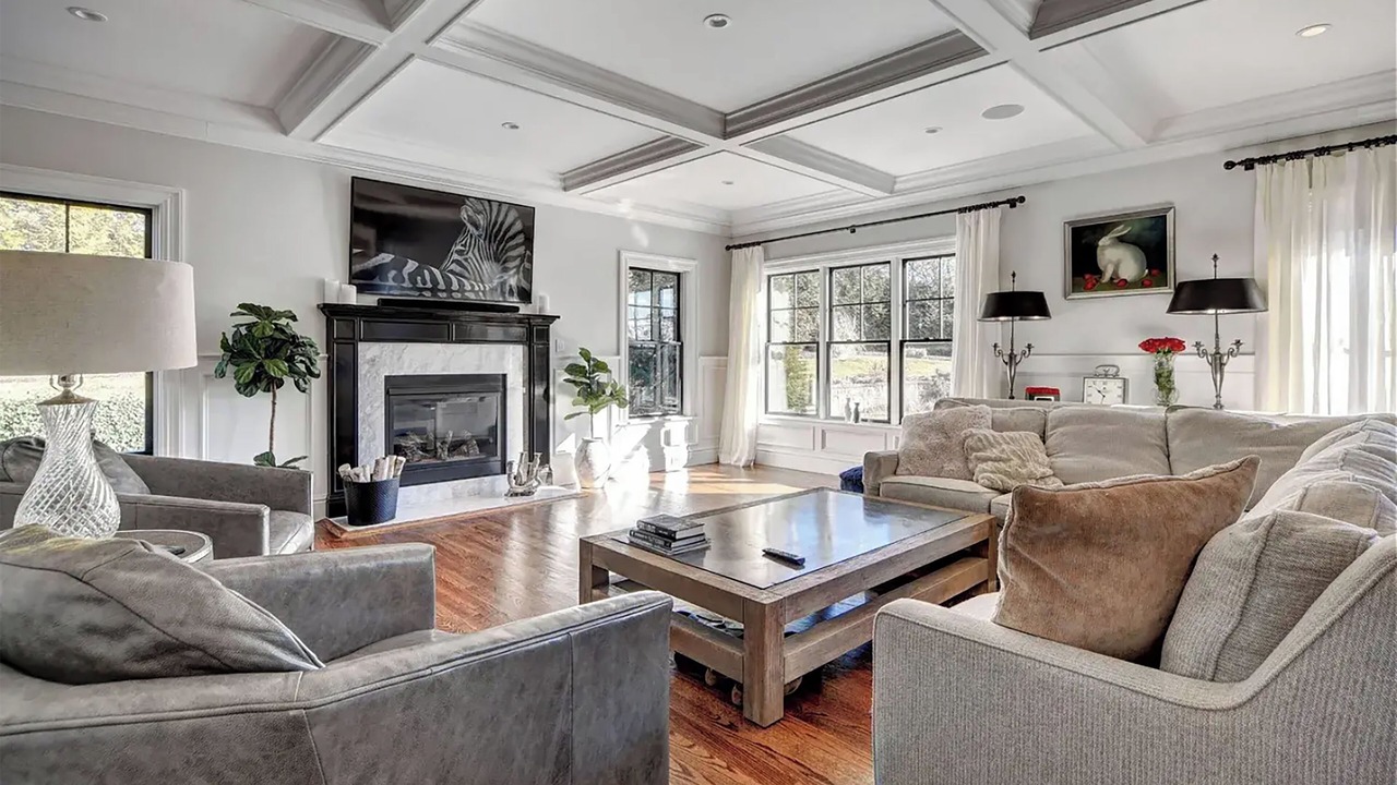 Photo of Livingroom in Shinnecock Hills