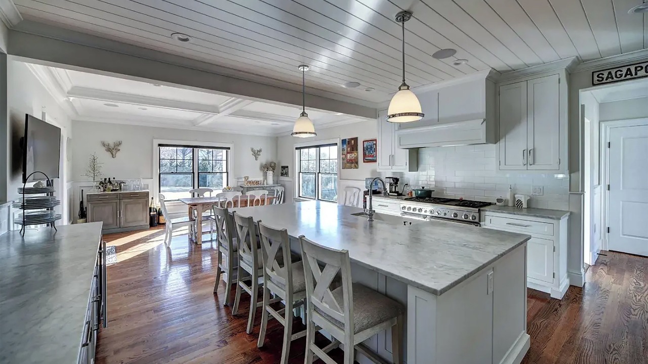 Photo of Kitchen in Shinnecock Hills