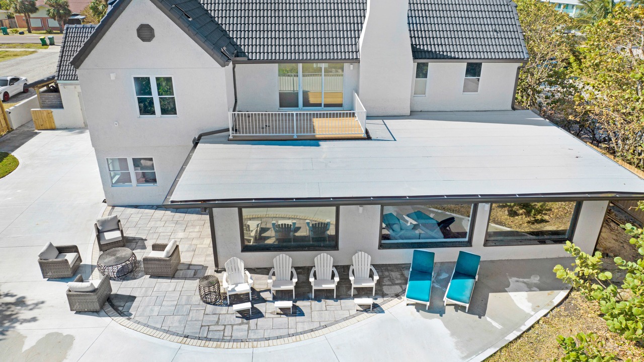 Photo of Patio Balcony in Cocoa Beach