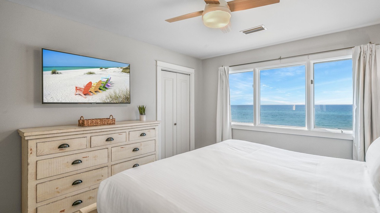 Photo of Bedroom in Gulf Pines