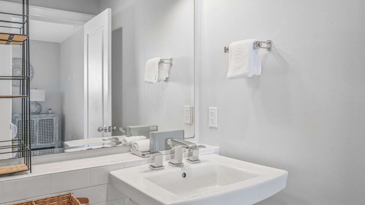 Photo of Bathroom in Gulf Pines