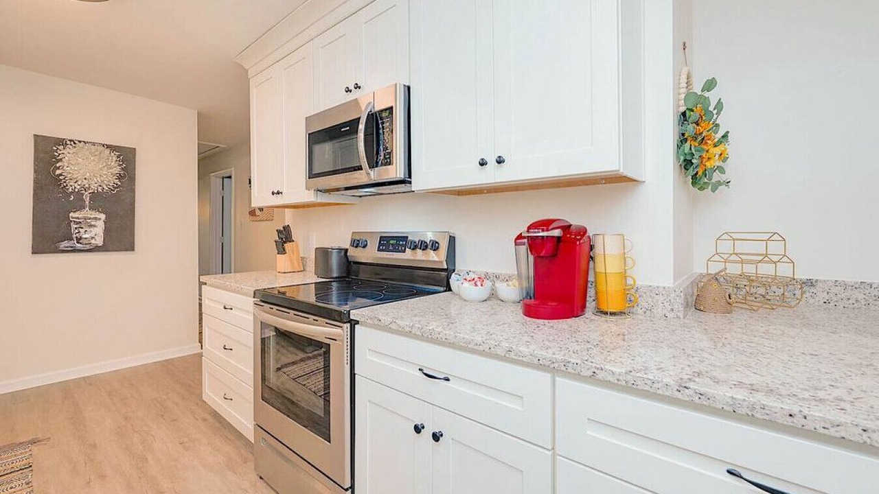 Photo of Kitchen in Central Newport News
