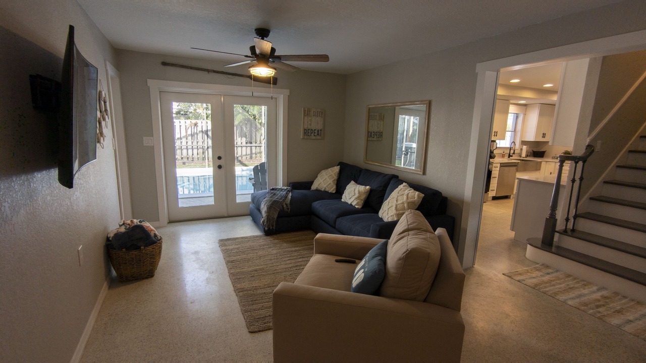Photo of Livingroom in Venetian Way