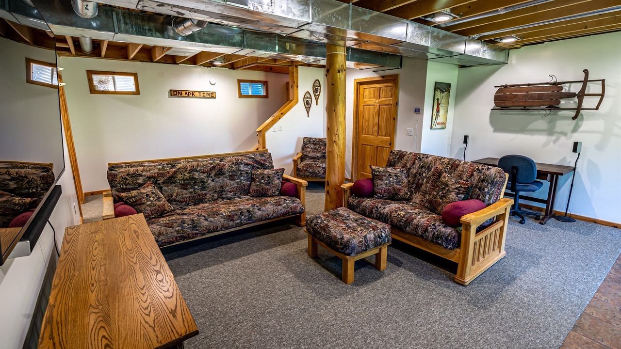 Photo of Livingroom in North Creek