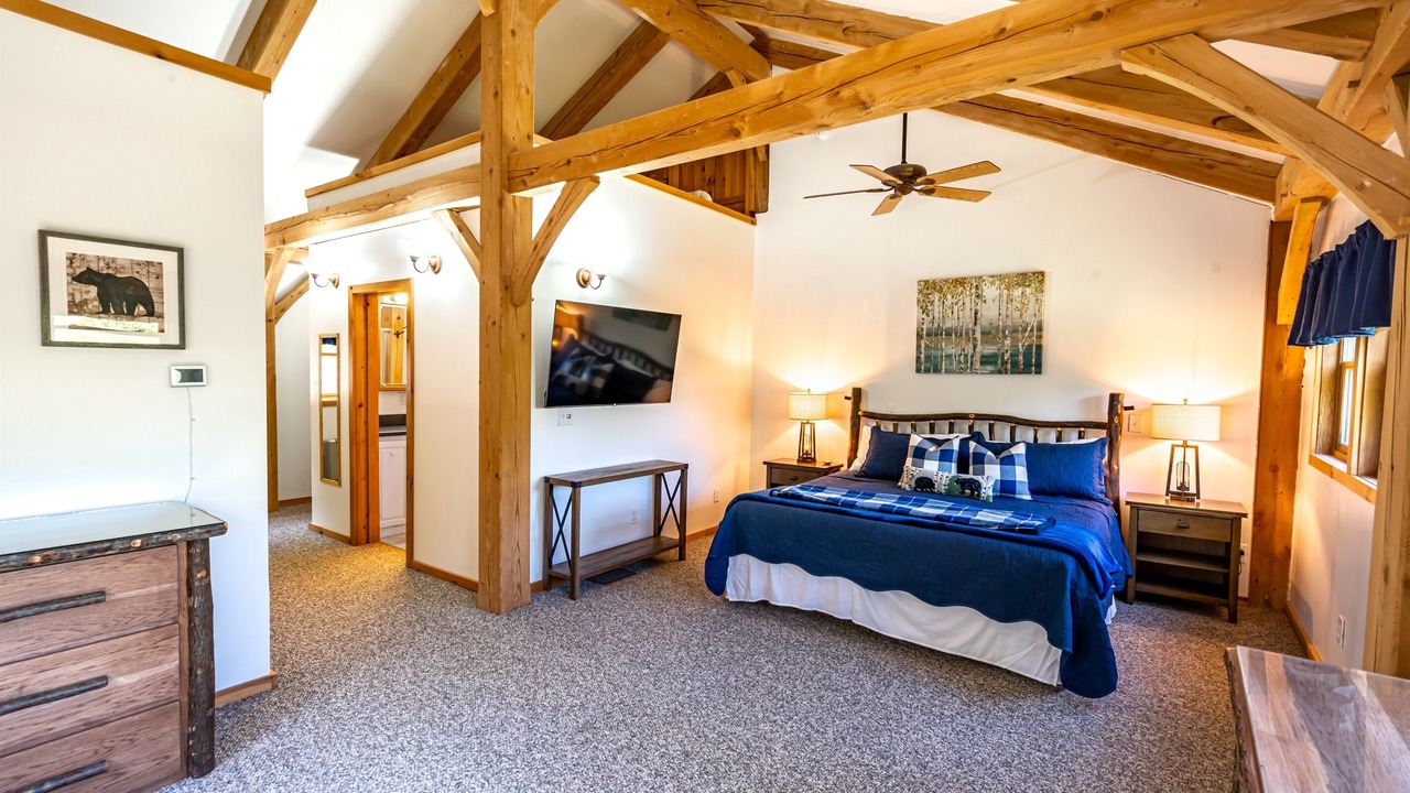 Photo of Bedroom in North Creek