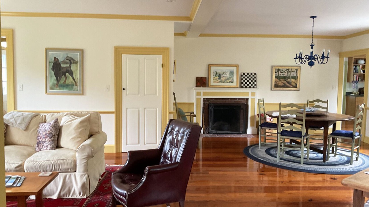 Photo of Livingroom in West Tisbury