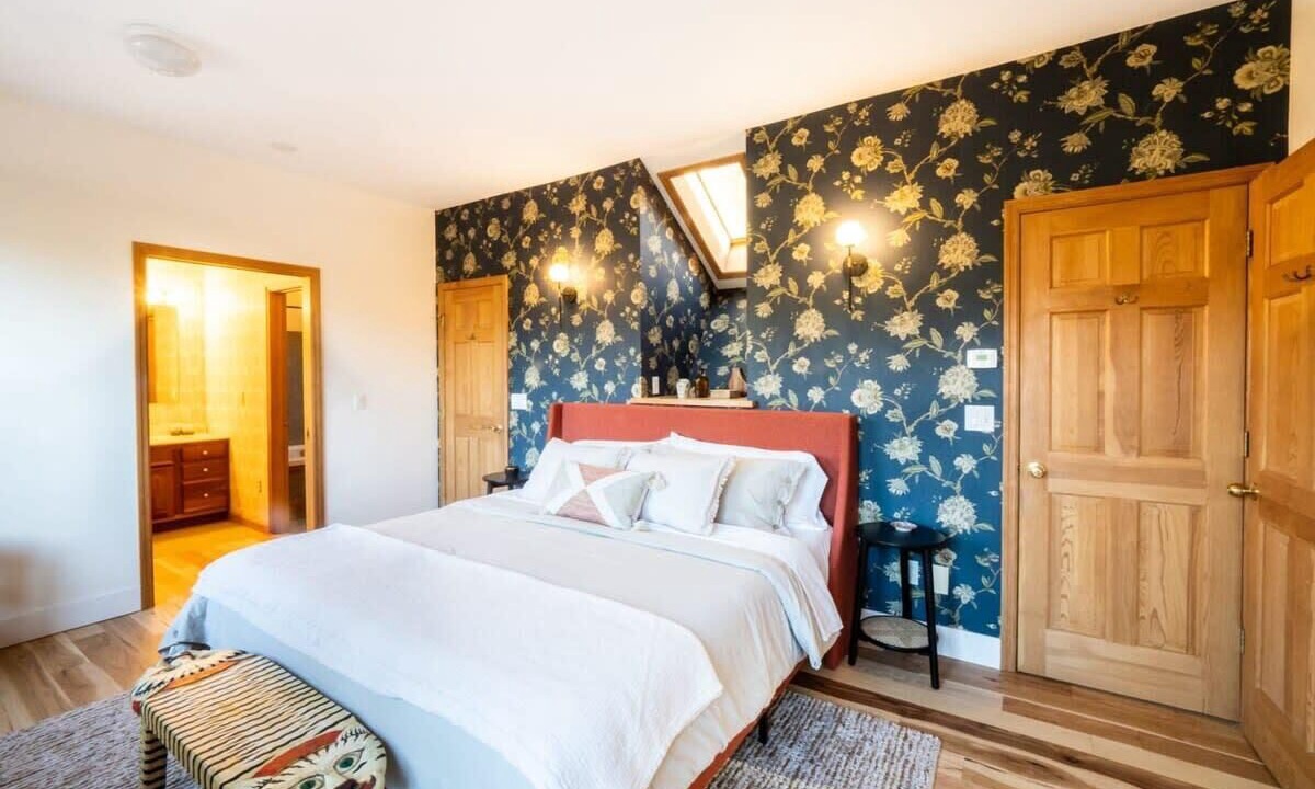 Photo of Bedroom in Otis