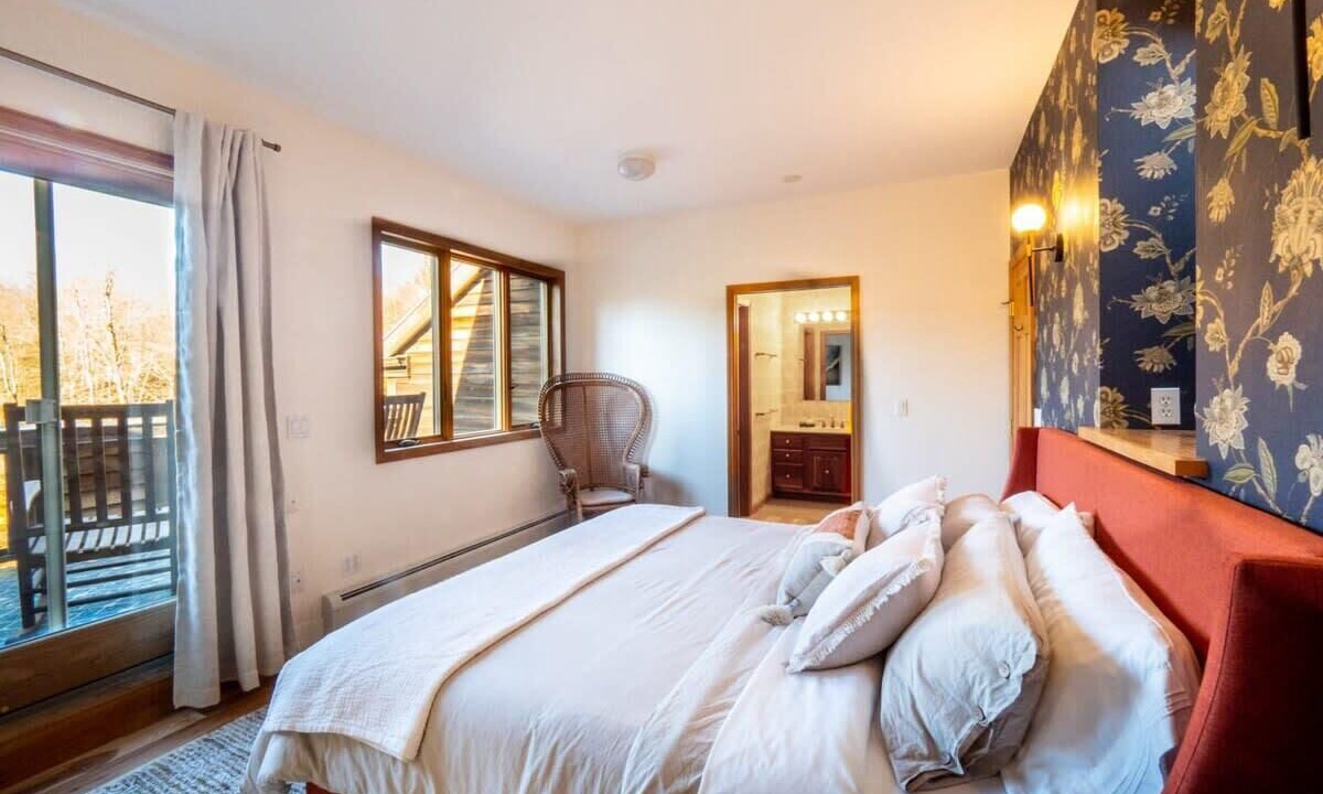 Photo of Bedroom in Otis