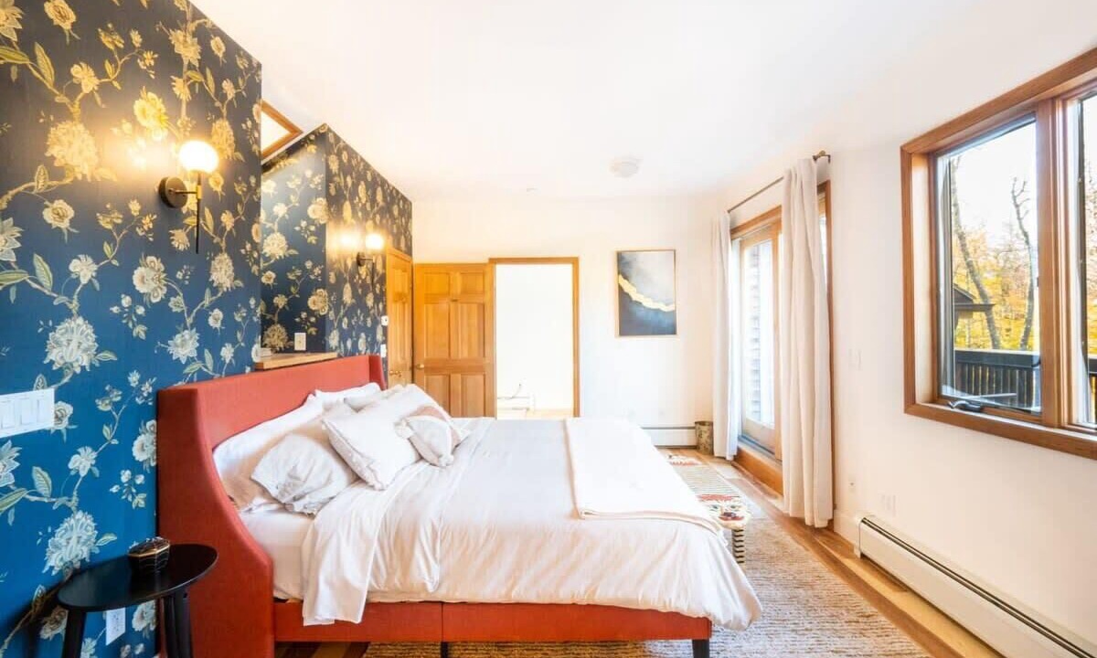 Photo of Bedroom in Otis