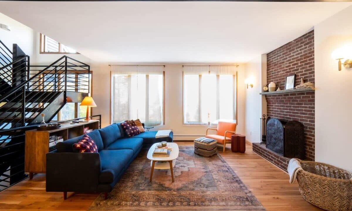 Photo of Livingroom in Otis