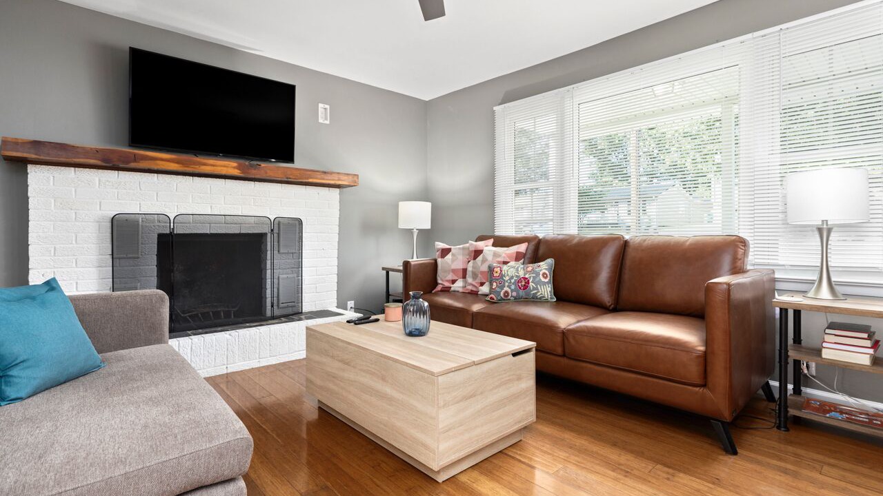 Photo of Livingroom in Waynesboro