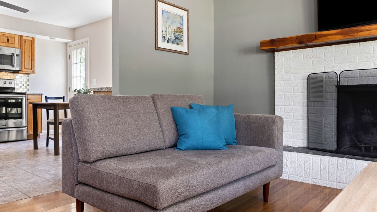 Photo of Livingroom in Waynesboro