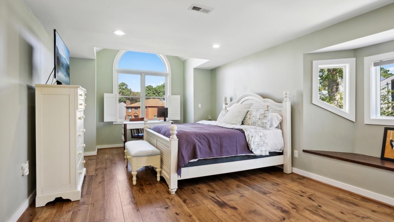 Photo of Bedroom in Hampton