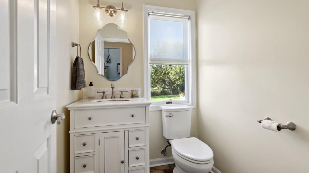 Photo of Bathroom in Hampton