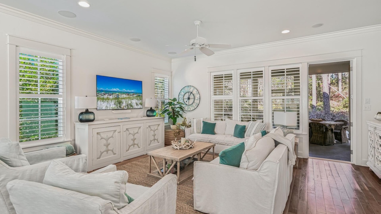 Photo of Livingroom in WaterSound West Beach
