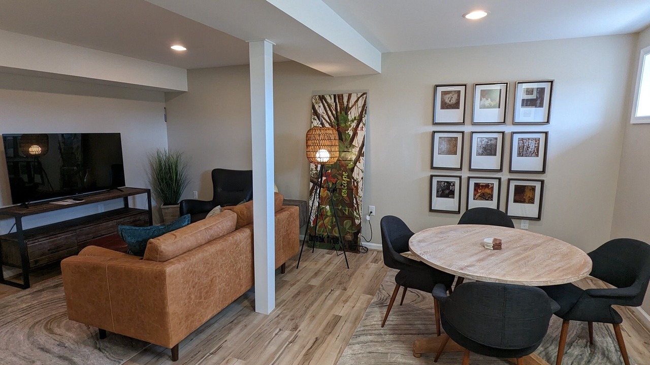 Photo of Bedroom in Etlan