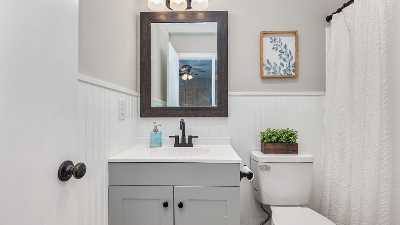 Photo of Bathroom in Hampton