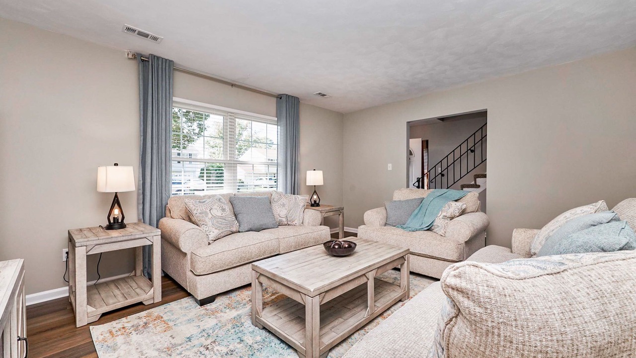 Photo of Livingroom in Hampton