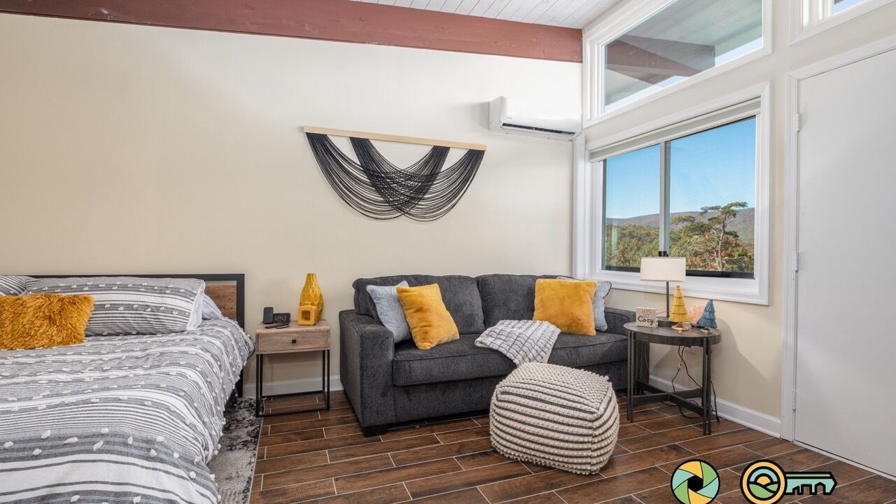 Photo of Livingroom in Mount Jackson