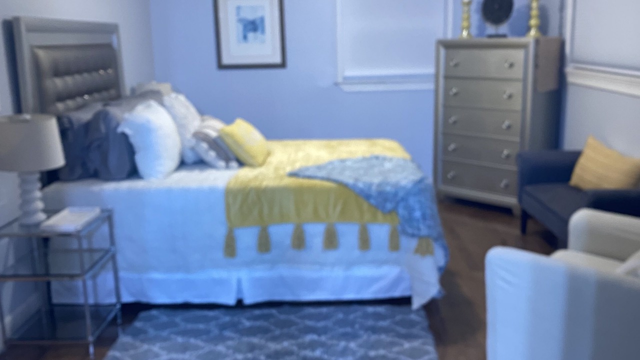 Photo of Bedroom in Broadview Manor