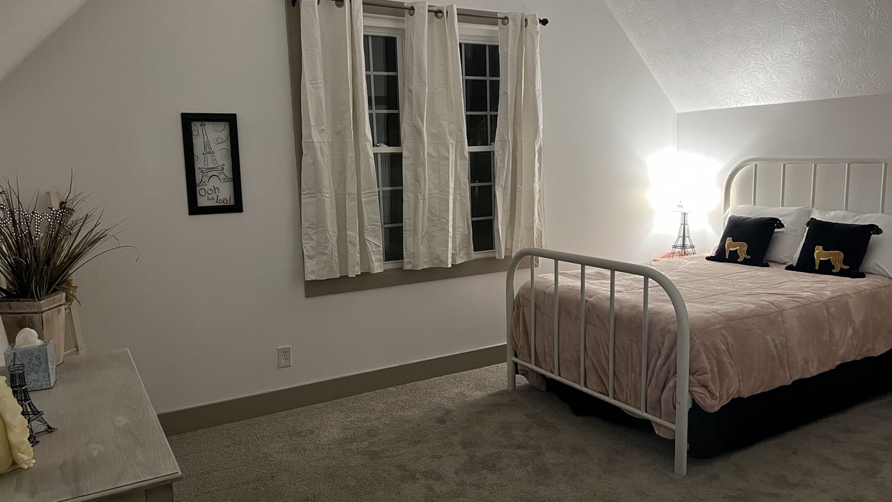 Photo of Bedroom in Anderson
