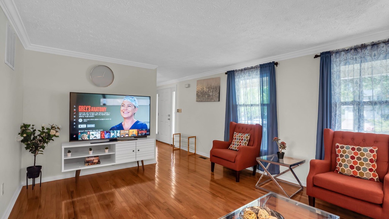 Photo of Livingroom in Fairfax