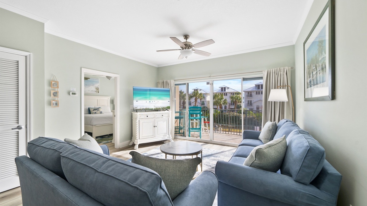 Photo of Livingroom in Frangista Beach