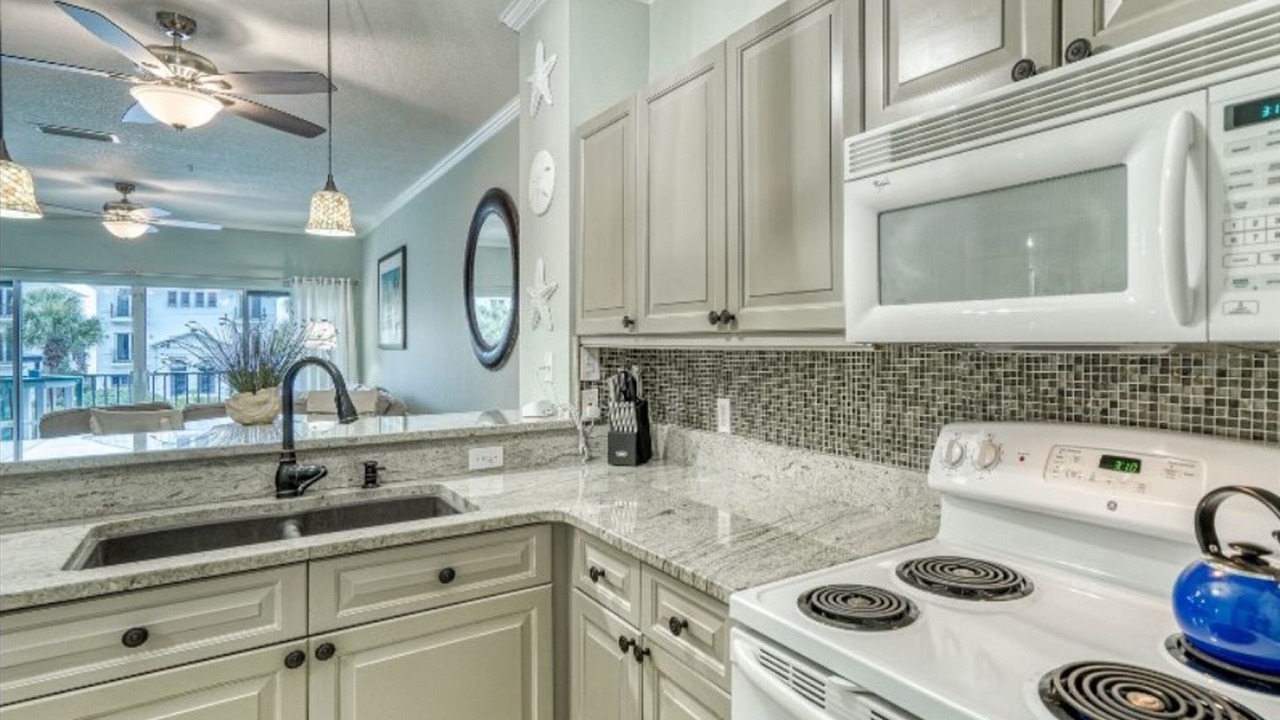 Photo of Kitchen in Frangista Beach