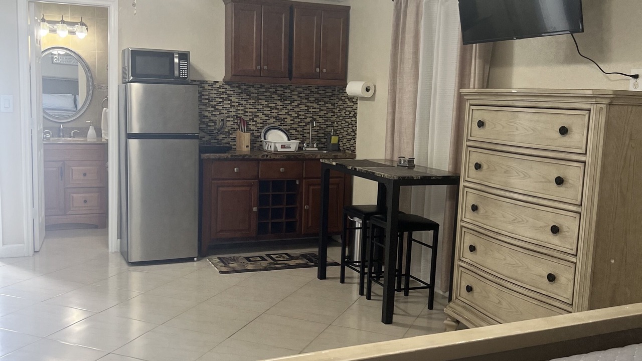 Photo of Bedroom in Egypt Lake-Leto