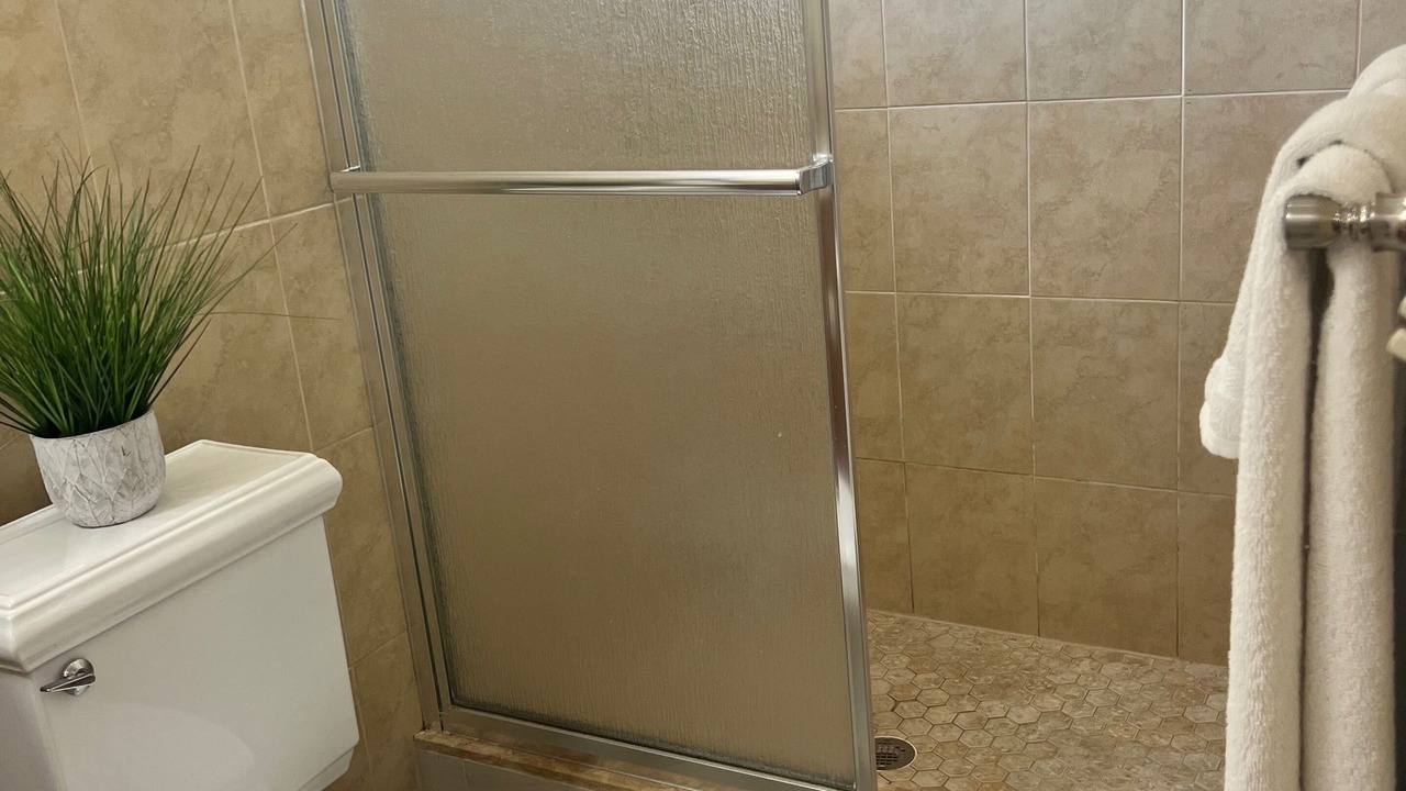 Photo of Bathroom in Egypt Lake-Leto