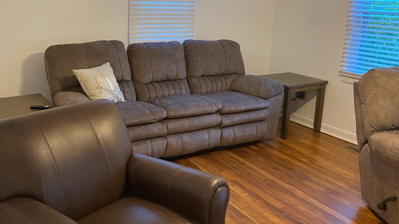 Photo of Livingroom in Grundy