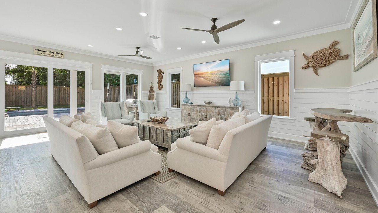 Photo of Livingroom in Laguna Beach