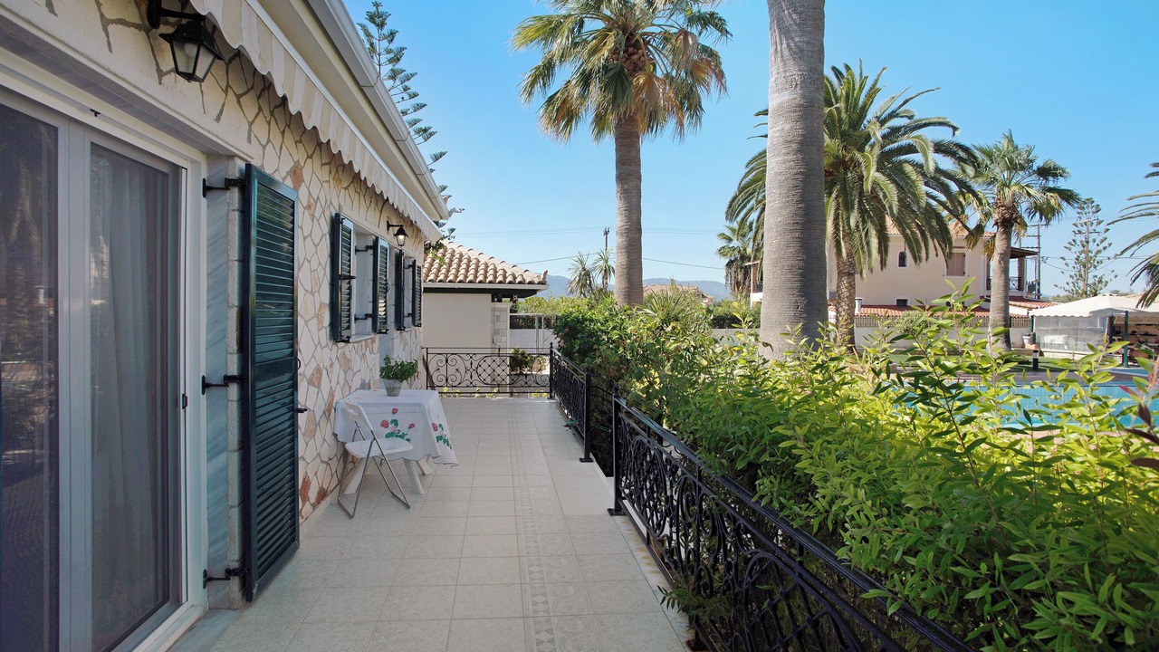 Photo of Patio Balcony in Kalamaki