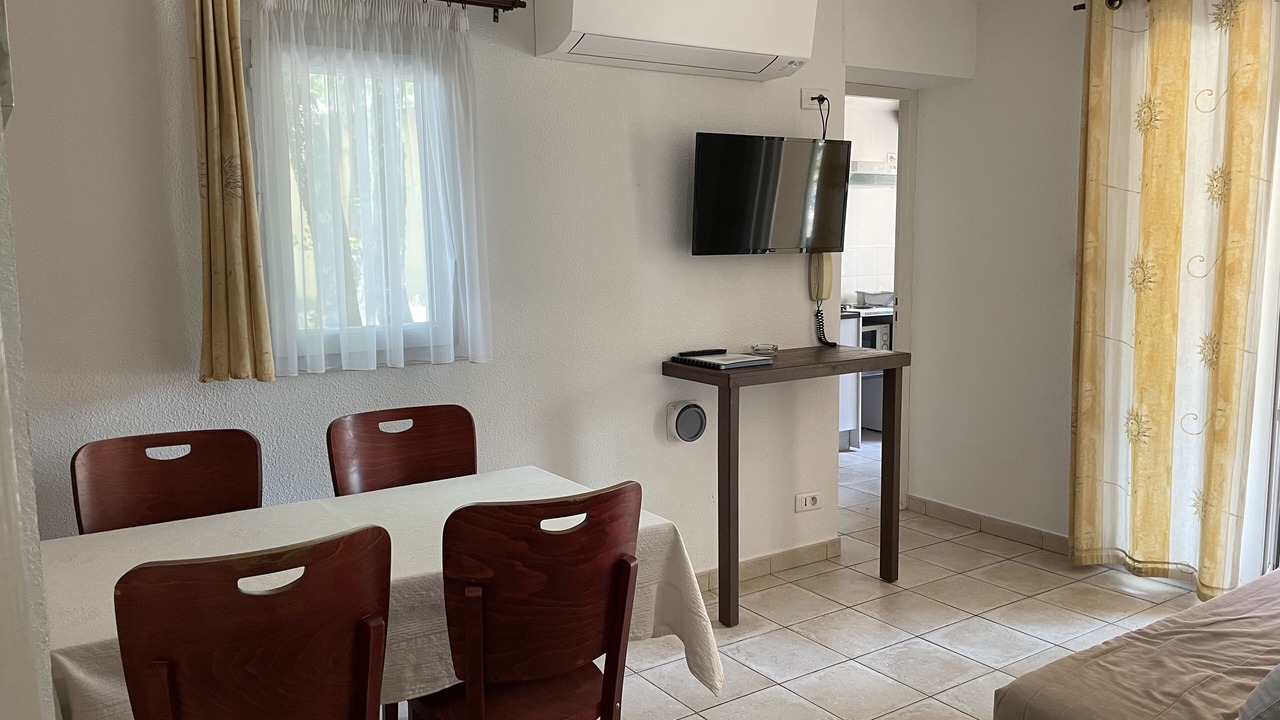 Photo of Bedroom in Cabrieres-d'Avignon